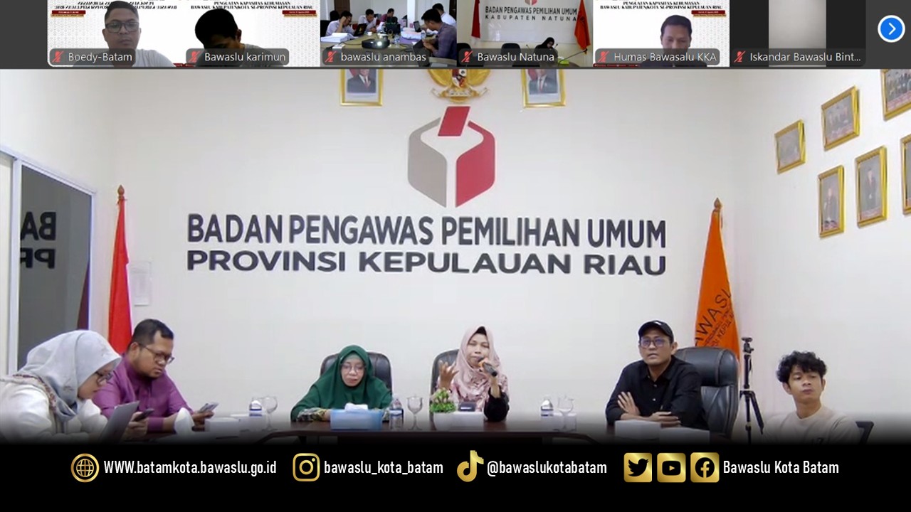 Koordinator Divisi Pencegahan, Partisipasi Masyarakat dan Humas Bawaslu Provinsi Kepri, Maryamah, saat membuka kegiatan kehumasan