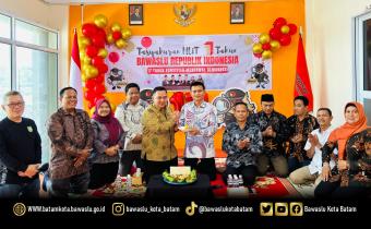 Pelaksanaan Tasyarkuran HUT Bawaslu Ke-17 Tahun