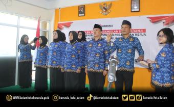 Prosesi Pelantikan Pegawai Pemerintah dengan Perjanjian Kerja (PPPK) Bawaslu Kota Batam