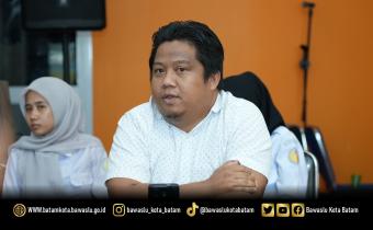 Koordinator Divisi Pencegahan, Partisipasi Masyarakat, dan Humas Bawaslu Kota Batam, Zainal Abidin, mengikuti Rapat Koordinasi Divisi P2H Bawaslu Provinsi Kepulauan Riau secara daring melalui Zoom Meeting, Rabu (14/1/2026), sekaligus memaparkan program pencegahan dan partisipasi masyarakat Bawaslu Kota Batam Tahun 2026.