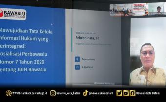 Koordinator Divisi Hukum dan Penyelesaian Sengketa Bawaslu Provinsi Kepulauan Riau, Febriadinata, menjadi narasumber pada Kegiatan Fasilitasi Pengelolaan Layanan Hukum di Bawaslu Kota Batam, Kamis (21/5/2026).