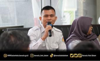 Ketua Bawaslu Kota Batam, Antonius Itoloha Gaho saat membuka kegiatan Pembinaan dan Penguatan Kelembagaan Bawaslu Kota Batam, Rabu (16/9/2026), di ruang rapat Kantor Bawaslu Kota Batam.