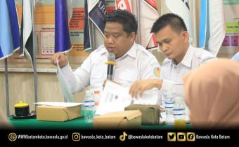 Koordinator Divisi Pencegahan, Partisipasi Masyarakat, dan Hubungan Masyarakat Bawaslu Batam, Zainal Abidin, menyampaikan sejumlah catatan penting terkait saat menghadiri Rapat Pleno Terbuka PDPB di Kantor KPU Kota Batam