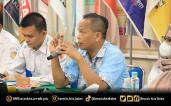 Koordinator Divisi Penanganan Pelanggaran, Data dan Informasi Bawaslu Kota Batam, Syailendra Reza, mengingatkan pentingnya sinkronisasi data penduduk agar tidak menimbulkan persoalan saat tahapan pemilu berlangsung Rabu 30 September 2026.